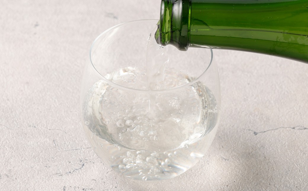 大吟醸スパークリング 【儚-UTAKATA-】 360ml×1本