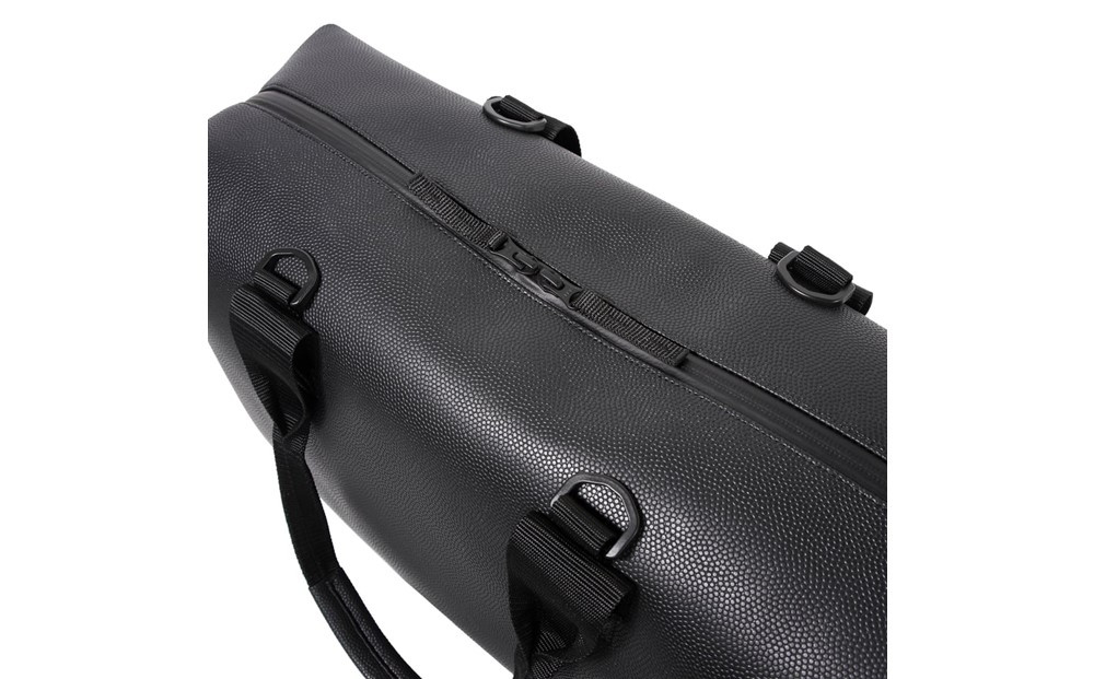 スポーツバッグ / ブラック E013