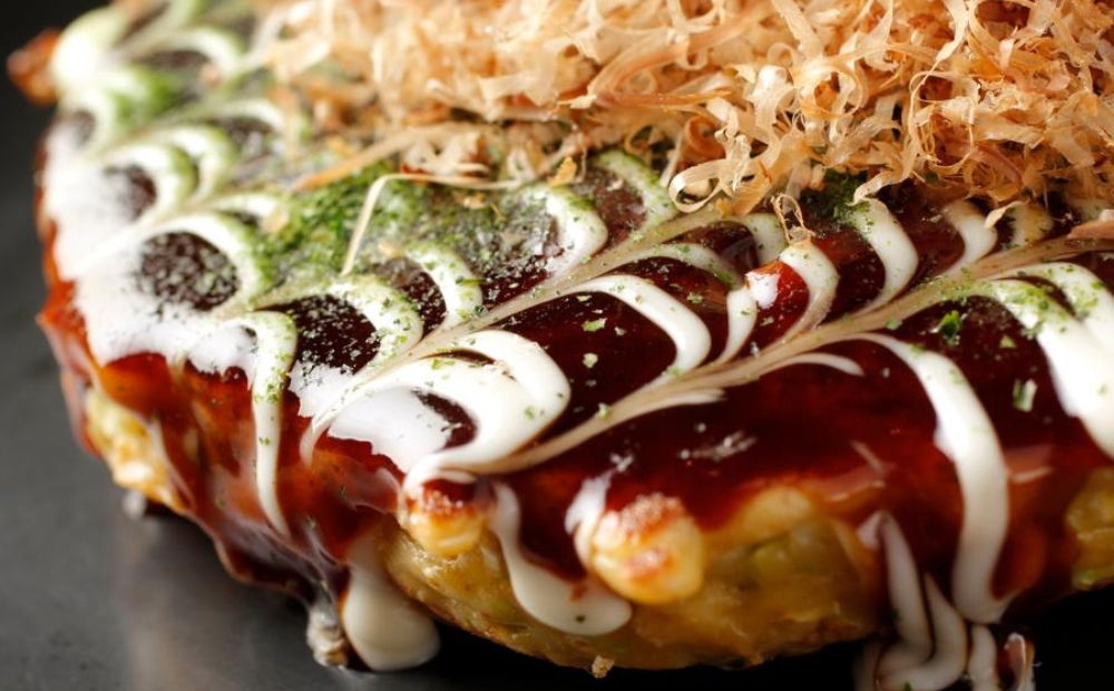  【バンブー グラッシィ 恵比寿店】【特撰OMAKASE】黒毛和牛ランプステーキ、生雲丹、旬魚の鉄板焼など全7品＜2名様＞（ぐるなびセレクション）【125117】食事券 招待券 優待券 飲食券 チケッ