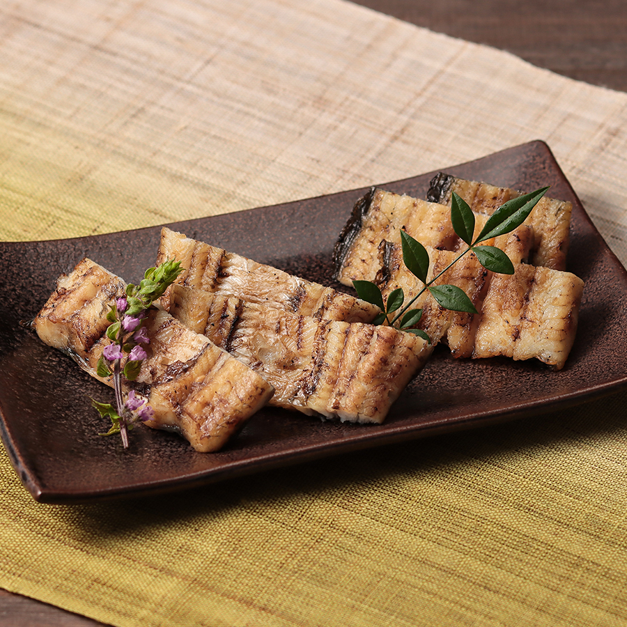 ＜増田家＞うなぎ　かば焼き/白焼き　上2人前　備長木炭使用【12か月定期便　交互にお届け】（三越伊勢丹選定）