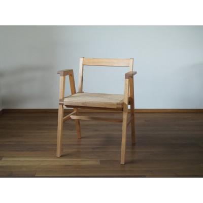 ふるさと納税 川越市 【UMEBACHI FURNITURE】 ラタンのアームチェア　国産クルミ材　籐張 【申込後生産】