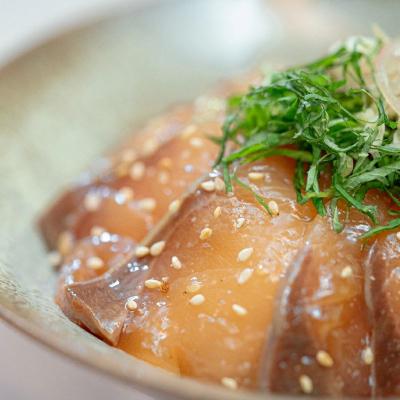 ふるさと納税 大月町 朝〆ぶり ごまだれ漬け丼用 100g×10袋 養殖 ブリ 鰤 小分け 冷凍 簡単調理 人気 海鮮丼