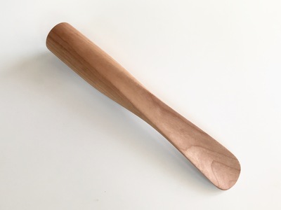 チェリーの木で作った立つ靴べら　自立する靴べら(1個)木製　WOOD STUDIO KUZE’S MBA003