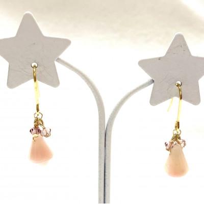 ふるさと納税 小山市 天然石ピンクオパールとスワロフスキーのピアス |  | 02