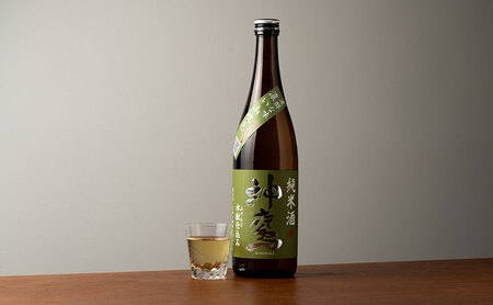 神鷹 純米酒 水もと仕込み 辛口 720ml お酒 日本酒 晩酌 飲み比べ セット 淡麗辛口 乳酸発酵 水もと仕込み 米の旨味 ライト すっきり キレ