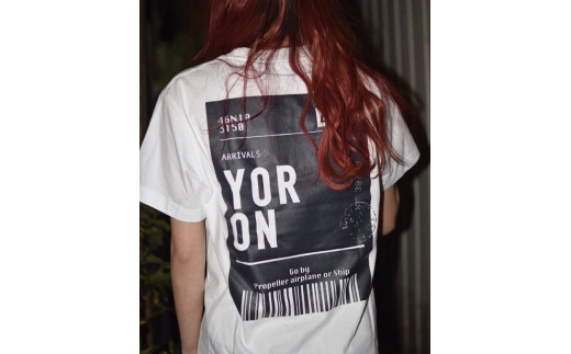 【Mサイズ】電波はないが愛はある！！ Y0R0N100Tシャツ ホワイト