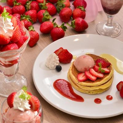 ふるさと納税 宇美町 フルーツソムリエが作った福岡産濃厚あまおうフルーツソース1kg×2袋(宇美町) |  | 02