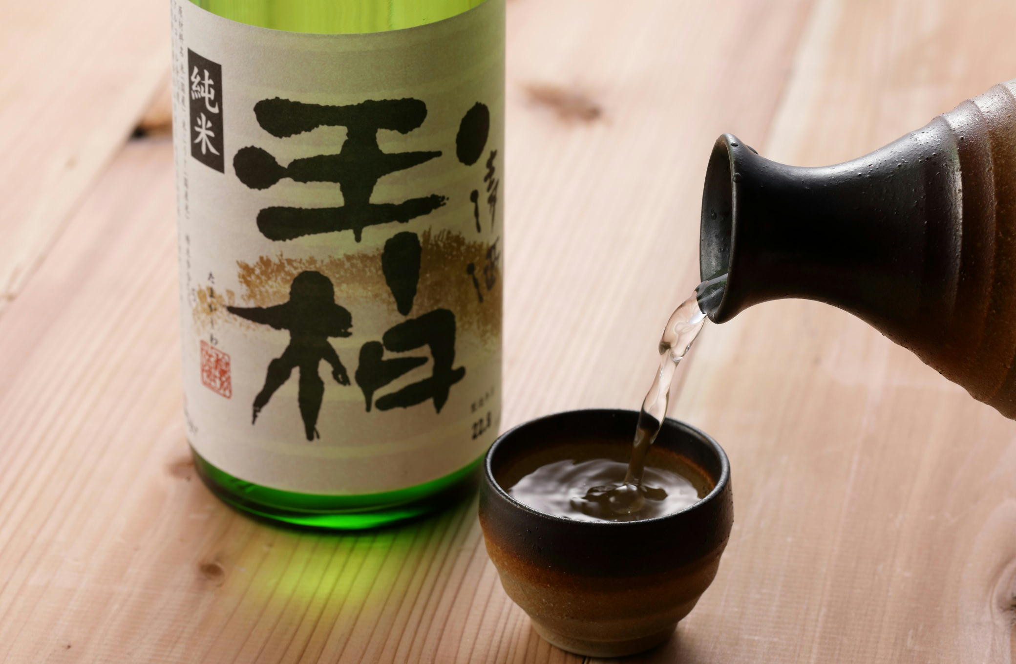 
            5. 平成30年東海地区「純米の部」で1位になった『純米玉柏』720ml
          