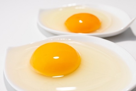 【6回定期便】葉酸たまごの定期便 6カ月連続 毎月30個 ※北海道・東北・沖縄・その他離島は配送不可 [034MF001]