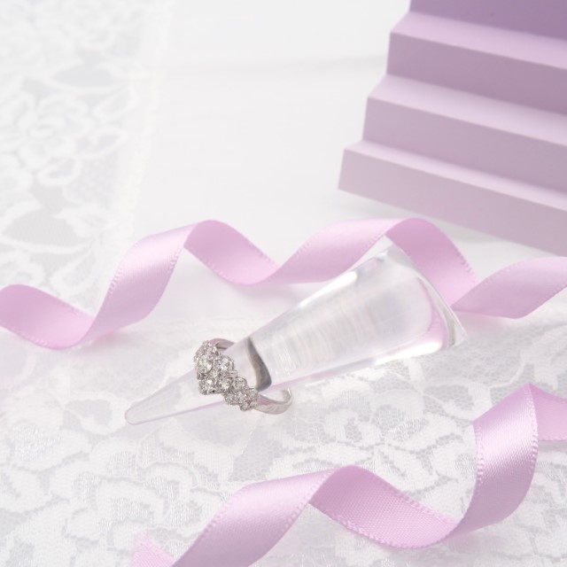 プラチナ 1.0ct ダイヤモンド リング　HR-009429