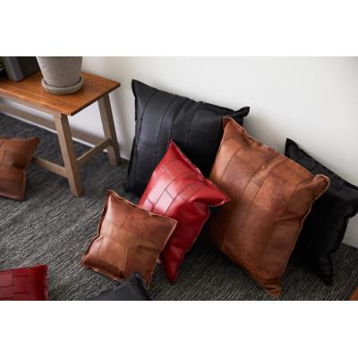 ふるさと納税 高槻市 【KAKURA】レザークッション tunagu35 アンティークブラウン |  | 03