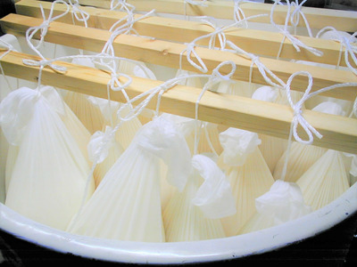 銀嶺月山 純米大吟醸 斗びん囲い 1800ml×1本 （専用木箱入）　036-E-GS022 