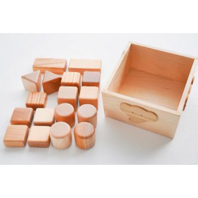 ふるさと納税 三豊市 皇室ご愛用品　木のおもちゃ　赤ちゃんの積み木スペシャル |  | 01