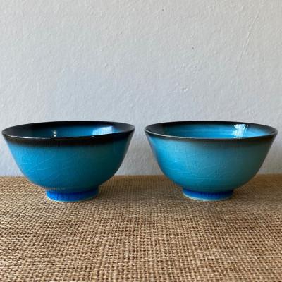 ふるさと納税 多治見市 【令和7年産:精米】特別栽培米コシヒカリ(9kg)+【美濃焼】青輝貫入煎茶(2個) |  | 01