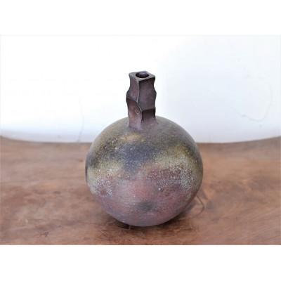 ふるさと納税 上島町 備前焼 一輪挿し・玉(数量限定品)　st-010
