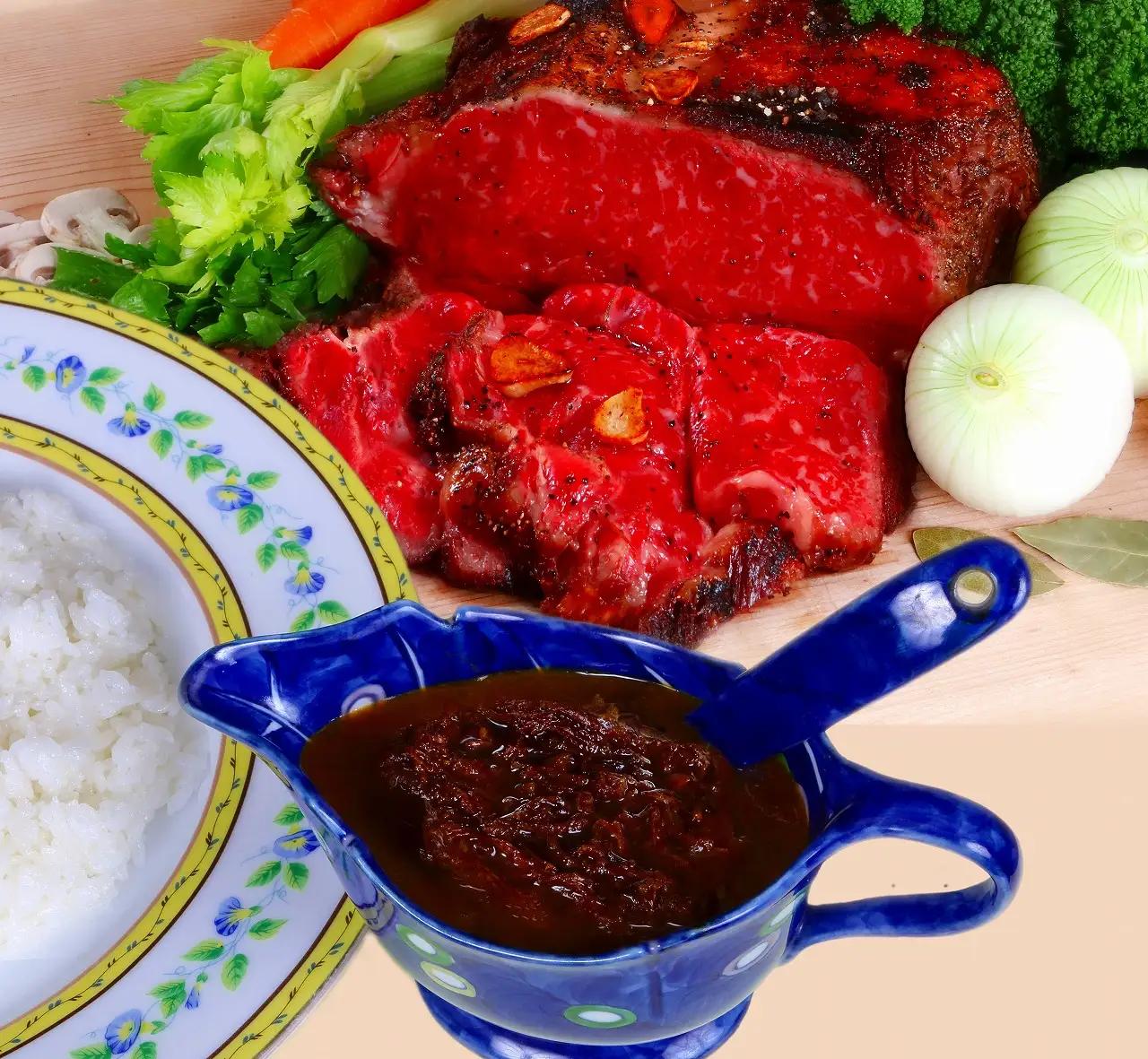 オリジナルカレー7個・特撰カレー3個 計10個(Cセット) / カレー かれー 冷凍 牛肉 スパイス 老舗 名店 しにせ 肥前屋 ひぜんや ぎふと すぱいす / 諫早市 / 肥前屋ランドール [AHB