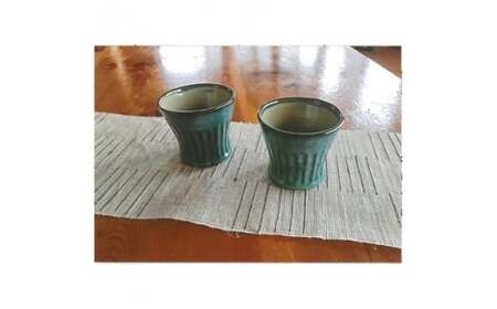 AD1　鎬手フリーカップペア【 ペアカップ カップ 湯飲み 湯呑 波賀焼 焼物 窯元 シンプル 手作り 素朴 グリーン 緑 翠 】
