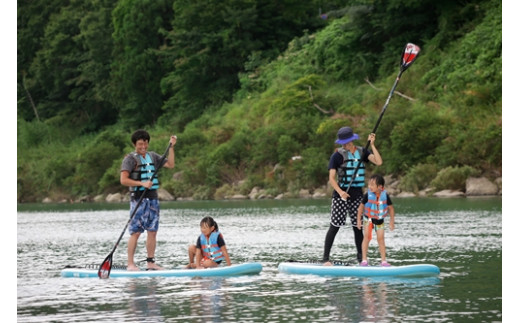 
宮川 リバー SUP (サップ) 体験 2名分 ／ R2 SURF UNION 海上散歩 マリンスポーツ 川 アウトドア 一級河川 三重県 度会町
