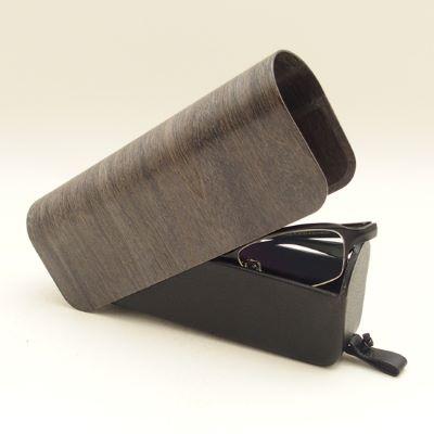 ふるさと納税 小千谷市 【雪国の無垢材使用】ストーリオ メガネケース スライド型(クルミ・ブラック)