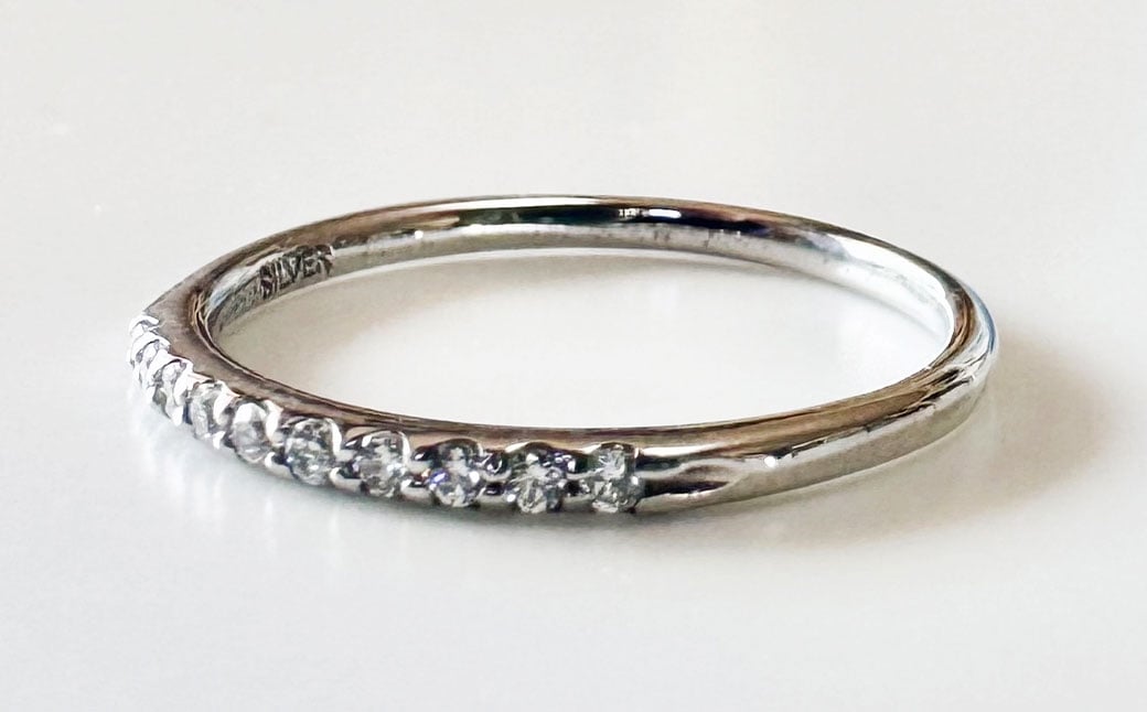 プラチナダイヤモンドリング ハーフエタニティーリング 0.10カラット 【AK-5469/0001】 