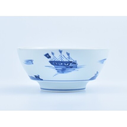 有田焼 究極のラーメン鉢ペア（レンゲ付）異人絵【まるぶん】食器 器 うつわ 磁器 陶磁器 麺鉢 ラーメン鉢 丼 丼ぶり どんぶり ペア 染付 手描き モダン A55-171_イメージ4