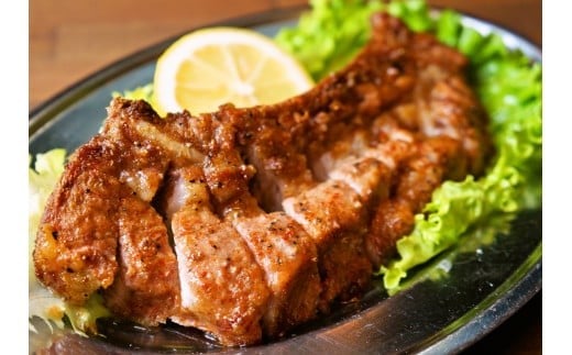 骨付豚 （スパイシーリブ × ３本)