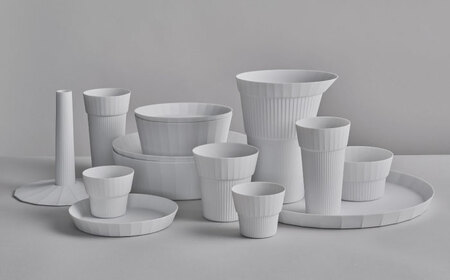 【有田焼】UTSUA Cup Medium Gloss white カップ2点  / 食器 ギフト 贈答用 陶磁器 プレート やきもの / 佐賀県 / 株式会社まるぶん [41APCD069]