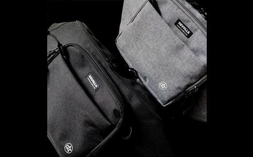 005-139　【グレー】スマホポケット＆キーフック付き 2way ボディーバッグ