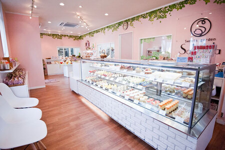 スイーツガーデンサクララの焼菓子ギフトＢ　11個  / 洋菓子 焼菓子 ギフト 贈呈 プレゼント クッキー サンド ダックワーズ 焼きドーナッツ 詰合せ ドーナツ 紅茶クッキー はだのダックワーズ パ