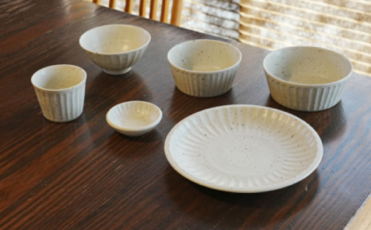 【美濃焼/みずなみ焼】 大地の器 ホワイト 6点セット 瑞浪市 / 山喜製陶 プレート ボウル カップ [AZCP049]
