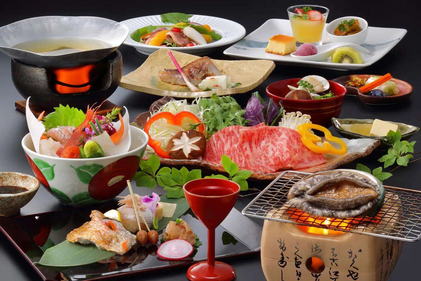 【令和7年産 コシヒカリ (精米) 10kg×游水亭いさごや】旬の特産品と宿泊利用券セット