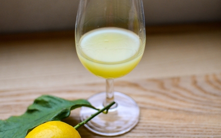 《180ml×3本・リモンチェッロ》綺麗な湧水で育てた完熟レモンでつくりました！