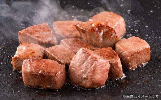 くまもと あか牛 モモサイコロステーキ 約400g×2（計約800g）/ 熊本 あか牛 モモ モモ肉 モモステーキ 牛肉 赤身 冷凍 サイコロステーキ 特産【亀井通産 株式会社】 [AYBQ075]