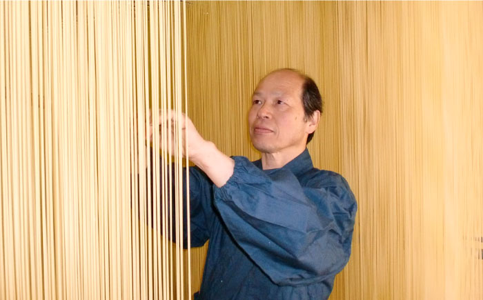 【九州産 小麦使用】島原 手延べ そうめん 千年の糸   / 南島原市 / 本多製麺 [SAV004]