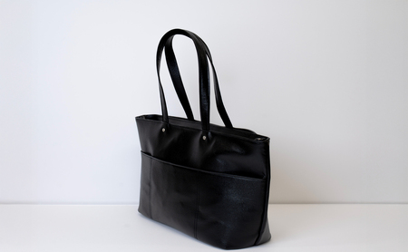トートバッグ　ブラック (シルバー)  | バッグ 鞄 ファッション 小物 本革 革製品 赤穂市