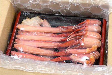 ＜12月22日決済分まで年内配送＞カット済み生とげずわい蟹700～1kg B-47007