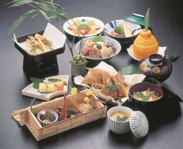 ［来季先行予約］京・筍会席 お食事券（お一人様・ワンドリンク付）＜丹波四季菜料理 宮本屋＞京都