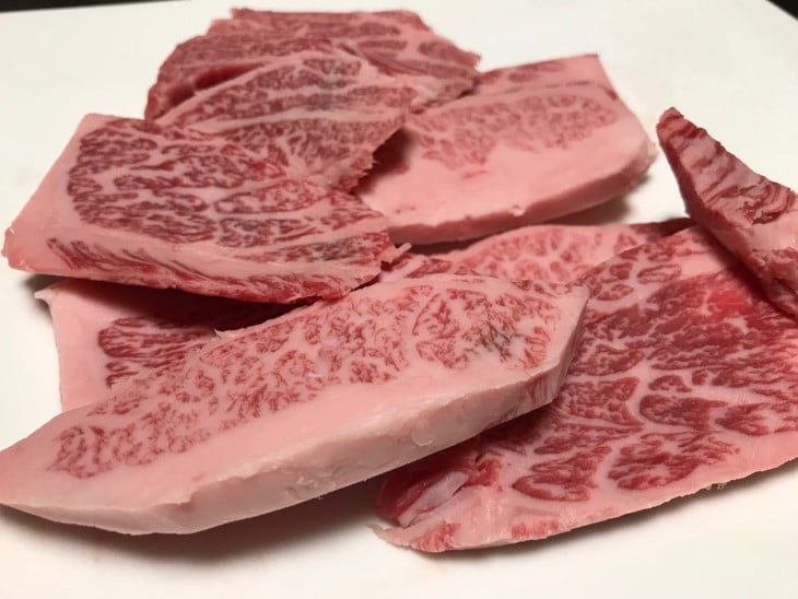 
【和歌山県特産和牛】《熊野牛》極上前バラ　焼肉用　約450g　A4ランク｜国産 BBQ 牛肉 ビーフ 高級肉 ※一部離島への配送不可 ※着日指定不可
