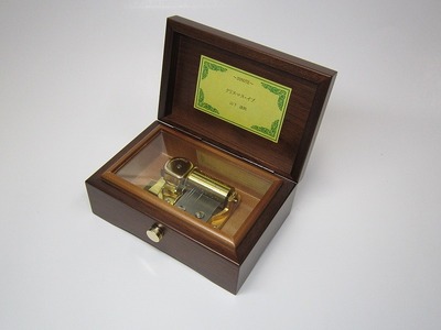 009-010＜３０弁オルゴール＞木製BOX⑥