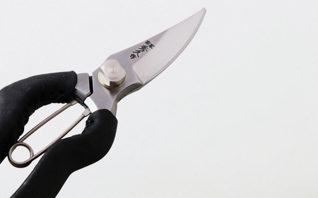 ステンレス万能剪定鋏 YP 本革 526B 園芸 庭仕事 ガーデニング 園芸用品 燕三条製 [外山刃物] 【048S014】