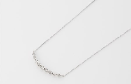 アルカンシェル K18WG ダイヤペンダント（計 0.2ct）