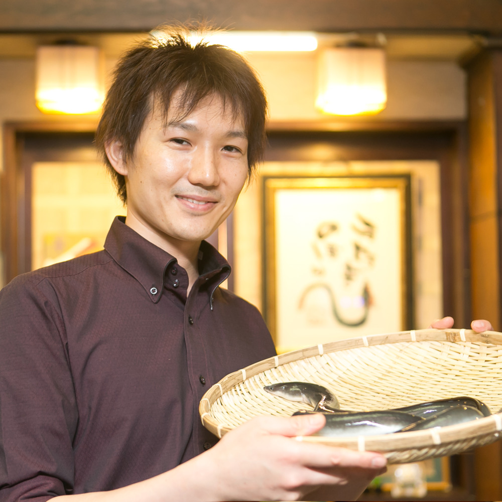 行列のできる人気店・うな勢　うなぎ蒲焼 1本_イメージ3