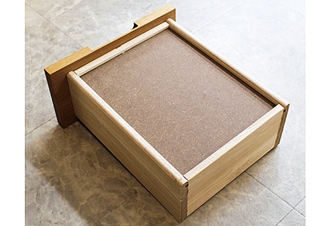 80HCNA 無垢材を使用したチェスト【諸富家具】：C173-008