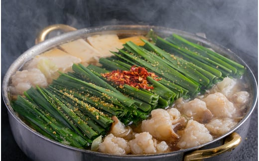 「おおやま」博多もつ鍋(しょうゆ味/2人前) 吉富町/株式会社吉浦コーポレーション [BGAD019] もつ モツ鍋 もつ鍋 もつなべ 鍋 しょうゆ 醤油 牛肉 牛 ホルモン 麺 ちゃんぽん 福岡県