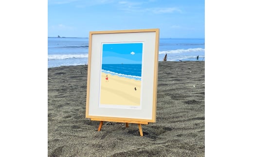 湘南・茅ヶ崎で描く、海を感じるイラストアート 『 湘南ランドスケープ01：波打ち際のキャッチボール 』 ジークレーアートフレーム （大/木地仕上げ） /絵画 風景 版画