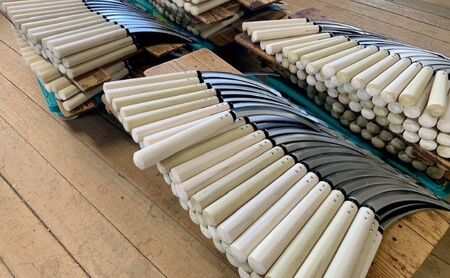 オノテツ　長刃剪定根切鋏290ｍｍ　片手刈込鋏　最高級本職用　ガード付き　赤黄柄 ガーデニング　農業　除草 