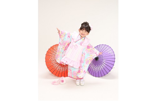 Photo studio Tiara チケット 10000円分 / 成人式 七五三 卒園 卒業 入園 入学 お宮参り 記念写真撮影 着物 レンタル 着付