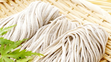 【常陸秋そば使用 手打ちそば 】業務用 冷凍そば 太麺 タイプ 20人前 2600g（130g×20食）そば 冷凍 生そば 小分け 常陸秋そば そば 蕎麦 ソバ 