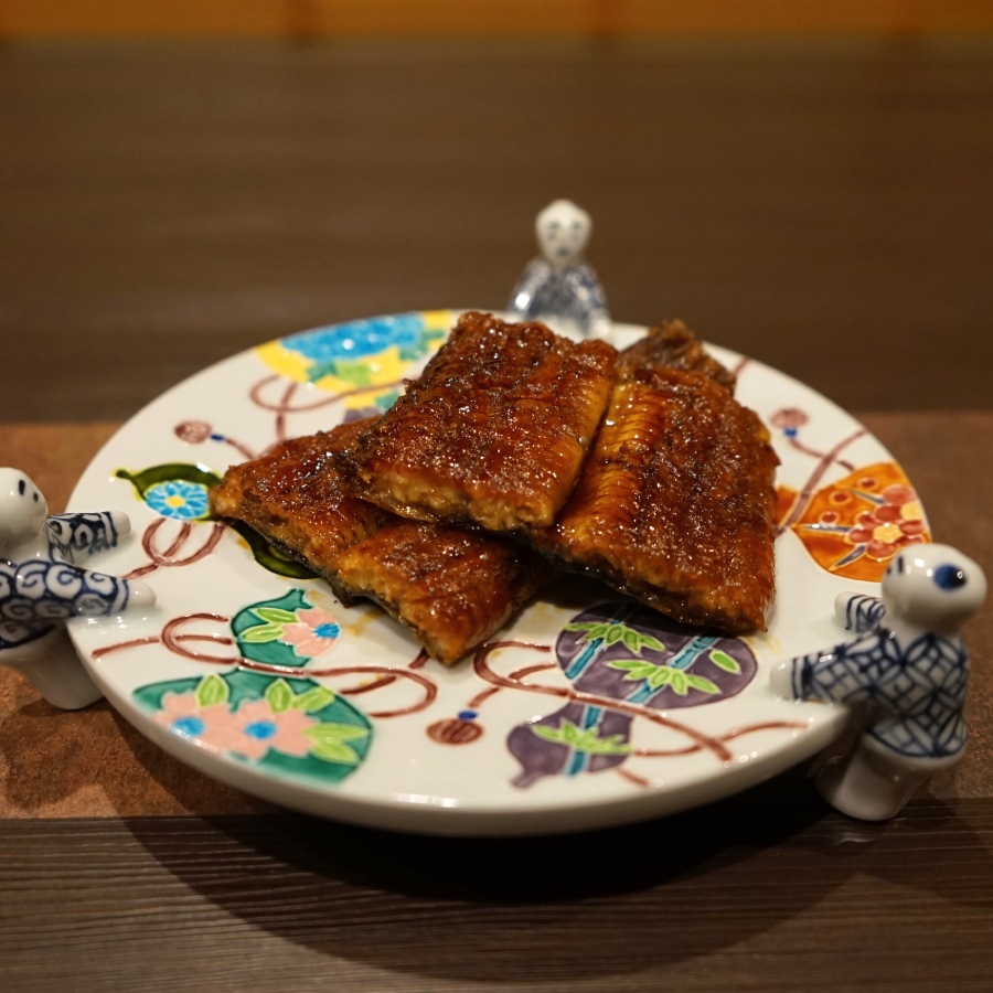 ＜うなぎ割烹　みかわ三水亭＞三河産鰻蒲焼「極み」145g×2尾【6カ月定期便】（三越伊勢丹選定）MI-9・M107