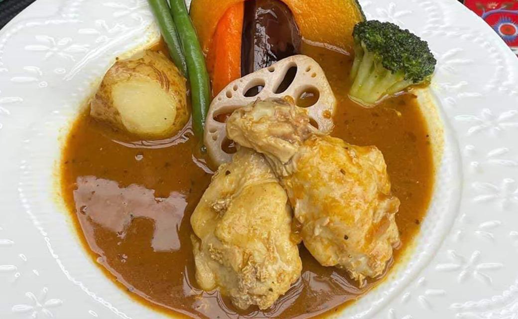 冷凍 スープカレー 食べ比べ ビーフ入り 7食セット(計3.05kg) チキン 薬膳 エビ